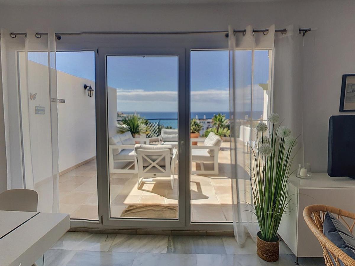 Frontline Beach Penthouse In Mi Capricho Sitio de Calahonda Extérieur photo