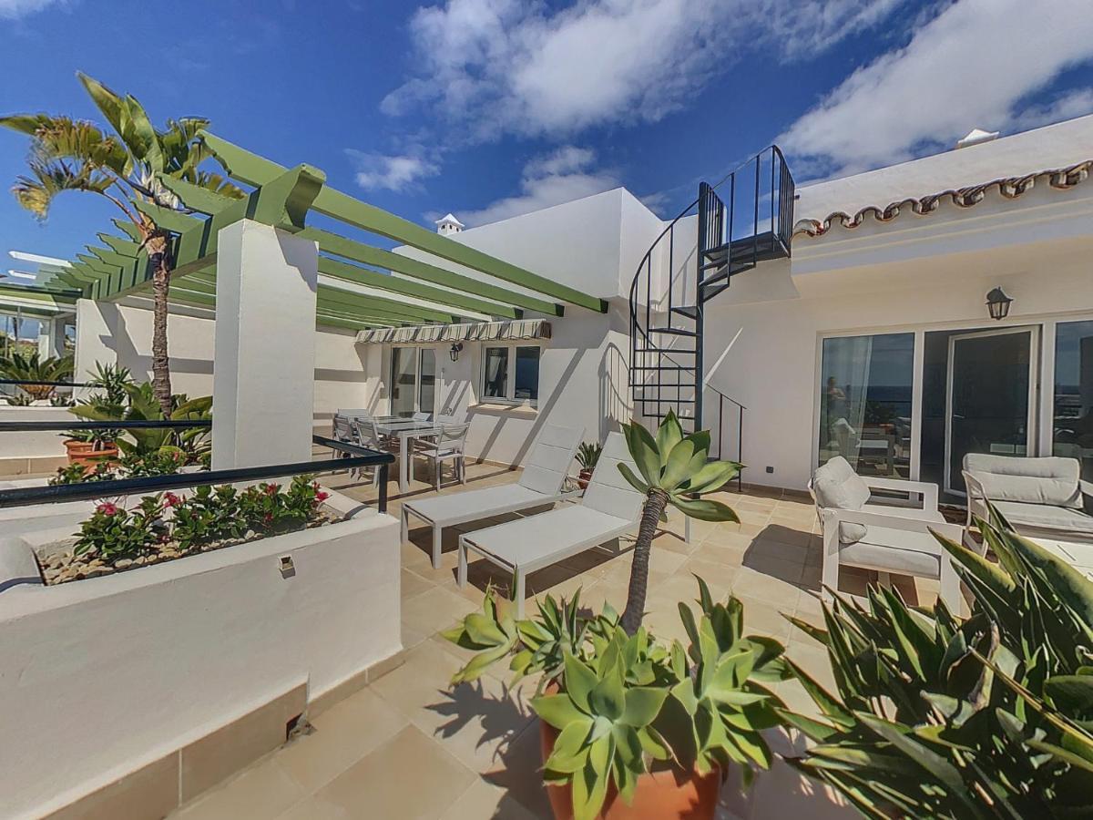 Frontline Beach Penthouse In Mi Capricho Sitio de Calahonda Extérieur photo